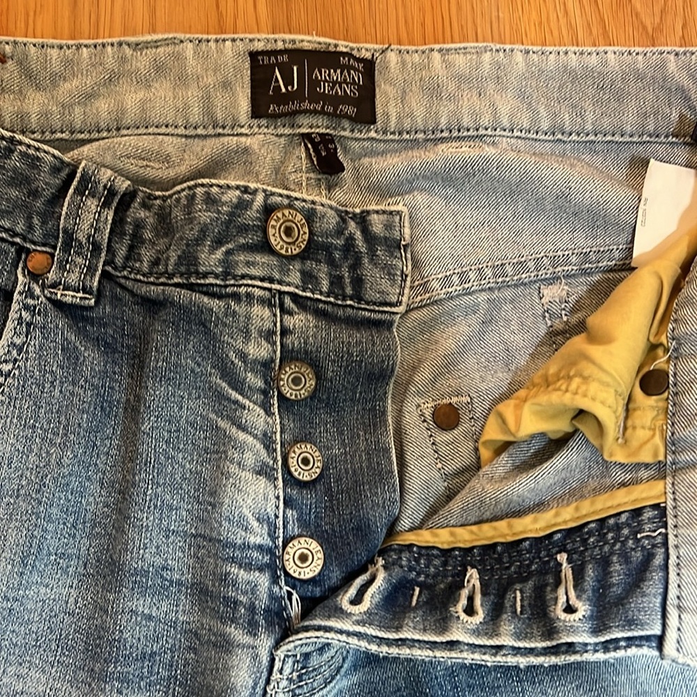 Armani Jeans denim FABULOUS conditions - Picture 2 of 7